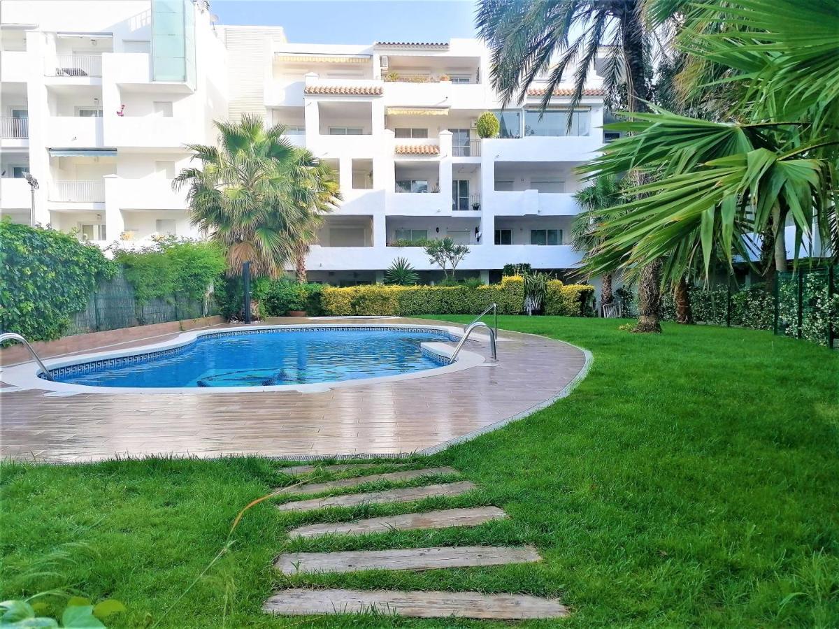3330 Royal Marina I Tramuntana 4-10 Apartment Roses Bagian luar foto