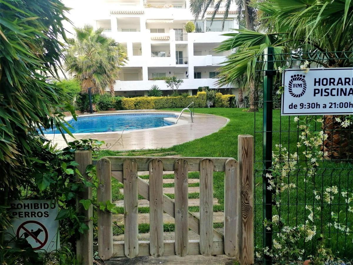 3330 Royal Marina I Tramuntana 4-10 Apartment Roses Bagian luar foto