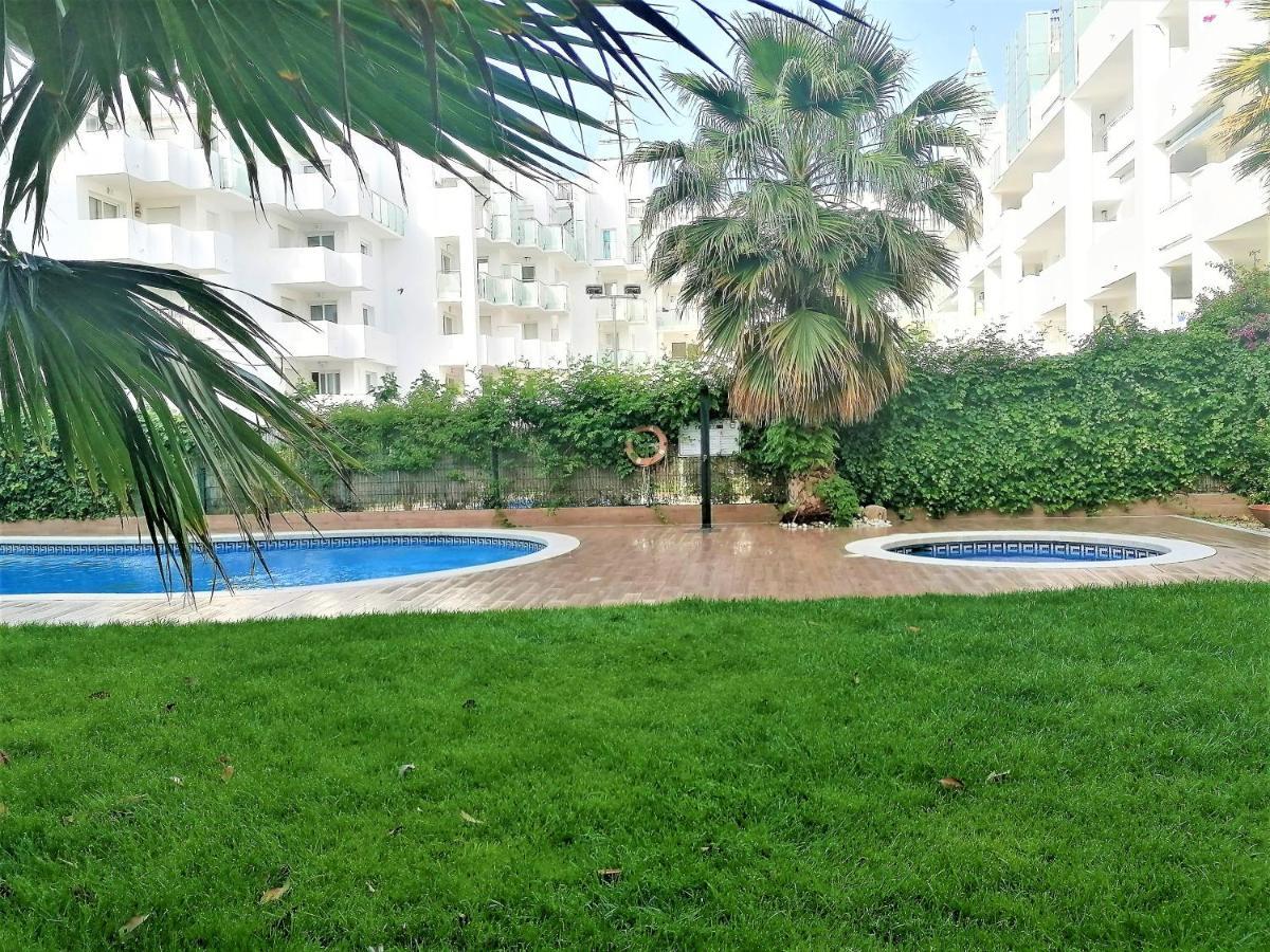 3330 Royal Marina I Tramuntana 4-10 Apartment Roses Bagian luar foto