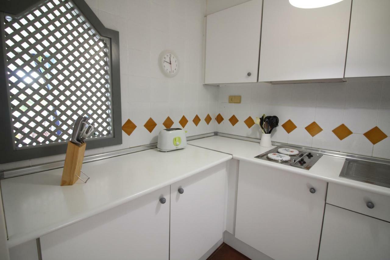 3330 Royal Marina I Tramuntana 4-10 Apartment Roses Bagian luar foto